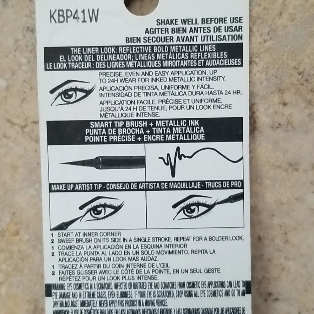 4/25 bundle item. Maybelline Metallic Liquid Eye in Solar Gold